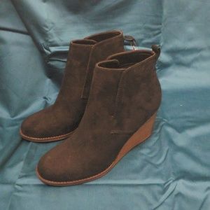 Black Merona Ankle Boots